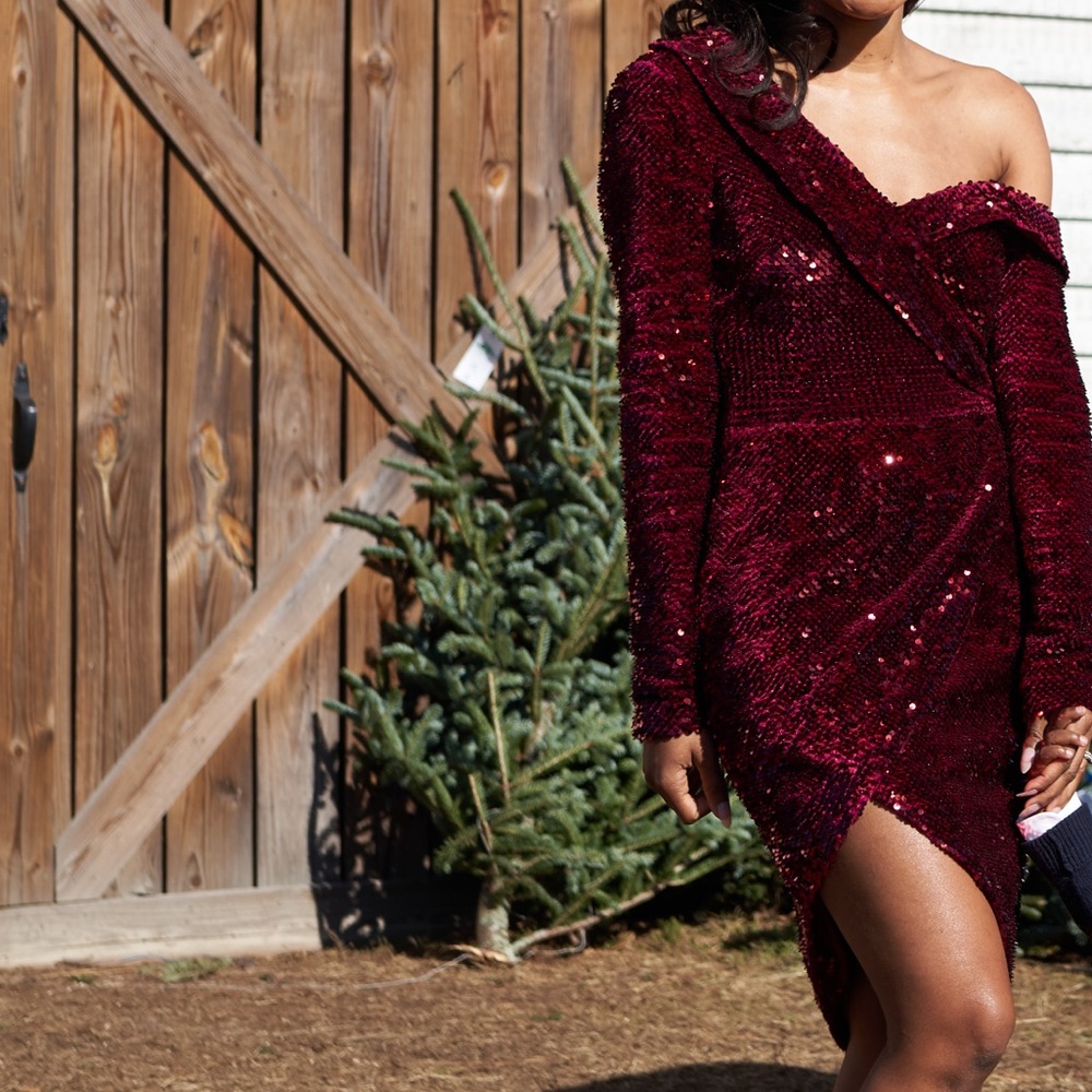 Lavish Alice asymmetric sequin dress with sleeves from asos size 2 worn once